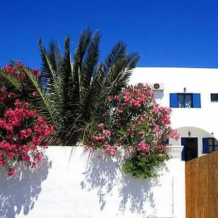 Santorini Breeze