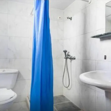 Santorini Breeze Hotel